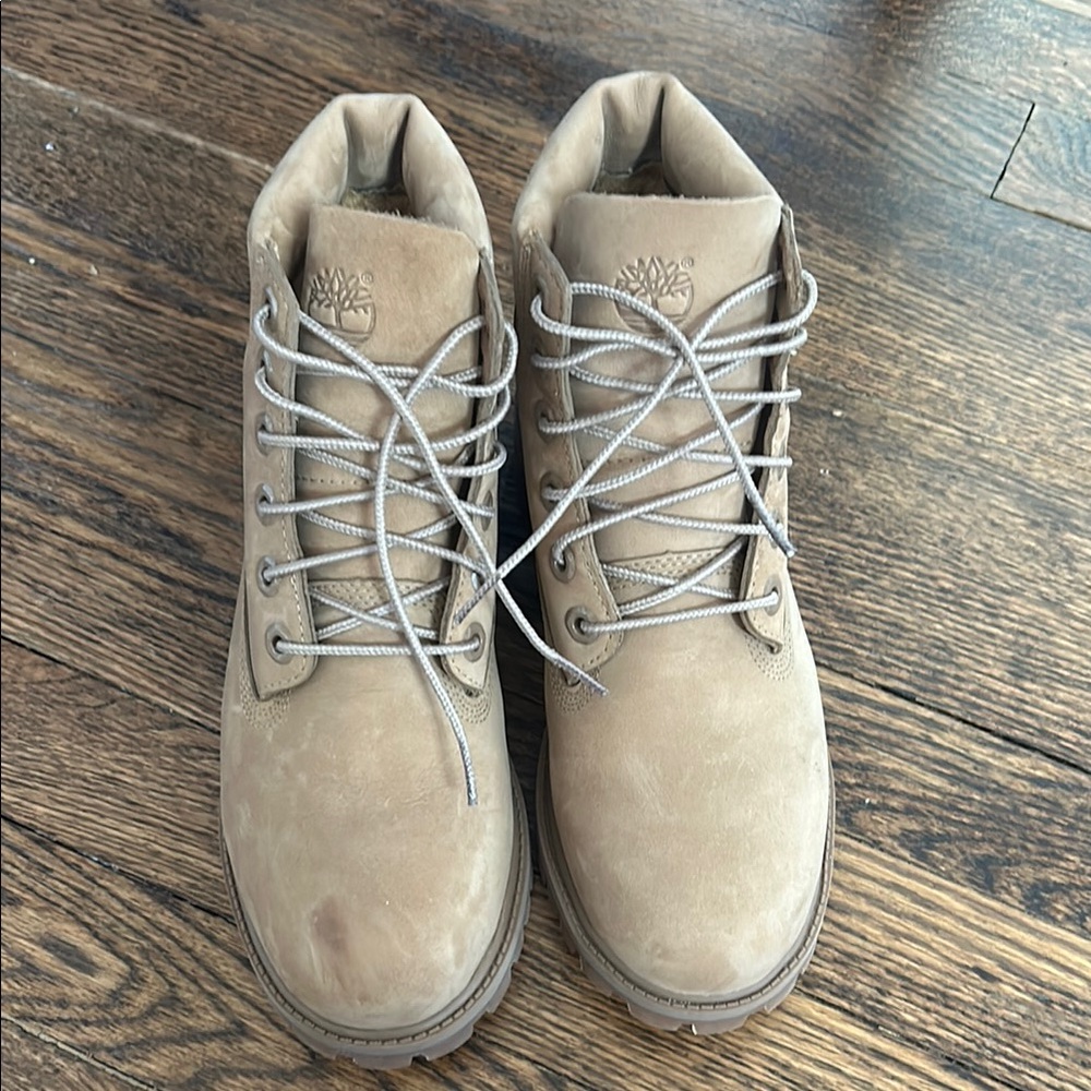 Timberland Tan Ankle Boots with Suede Finish